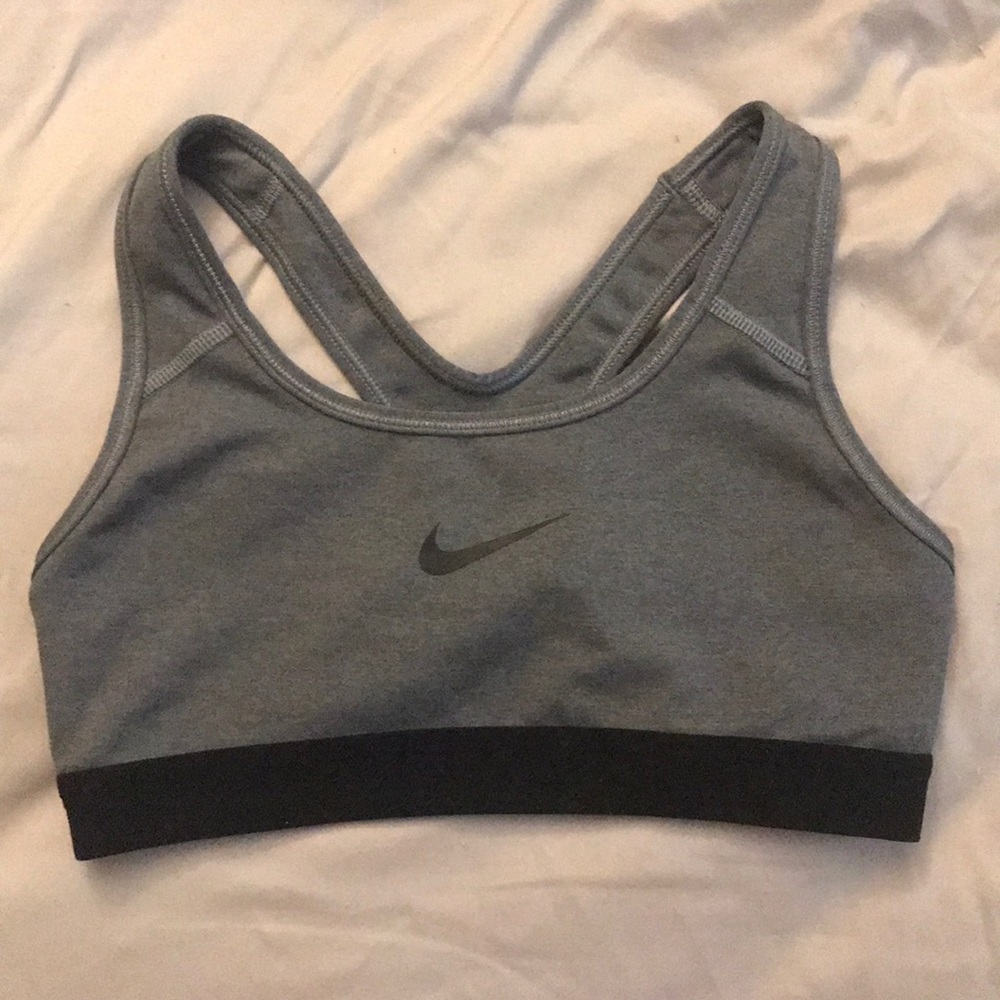 Like new nike sports bra